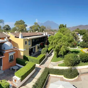 https://villa-colonial.guatemalaantiguahotels.com